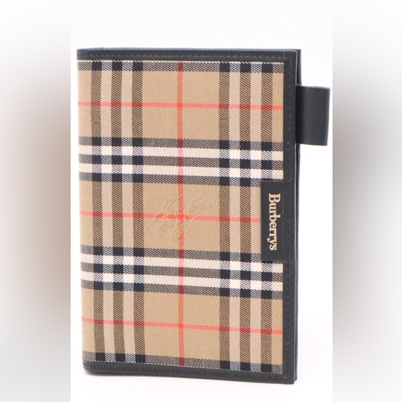 Burberry Agenda Full Inclusion with original paper